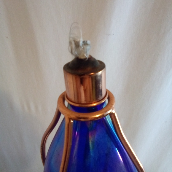 Vintage Hand Blown Blue/purple Glass Oil Lamp on 18" Copper Plated Stand w/ Cap - Picture 10 of 13